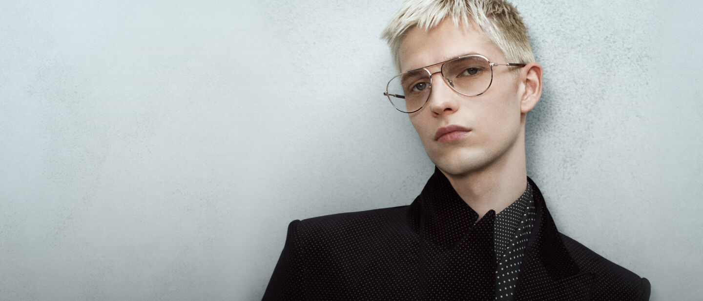 EYEWEAR